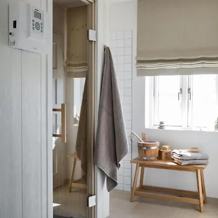 Reetdorf Geltinger Birk Atelierhaus Morgentau * Nieby (Nieby, Schleswig-Flensburg)